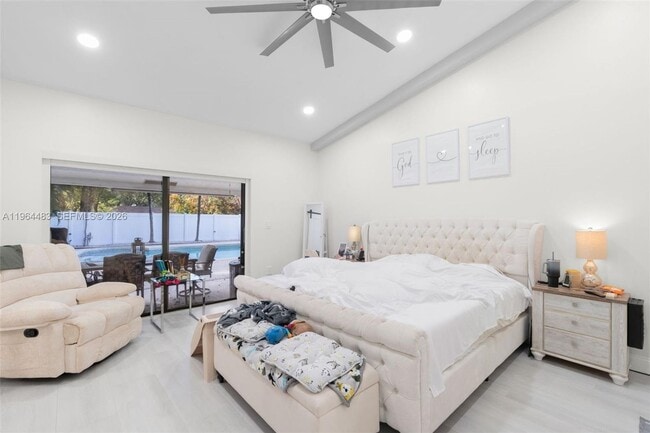 Building Photo - 501 NW 78th Way