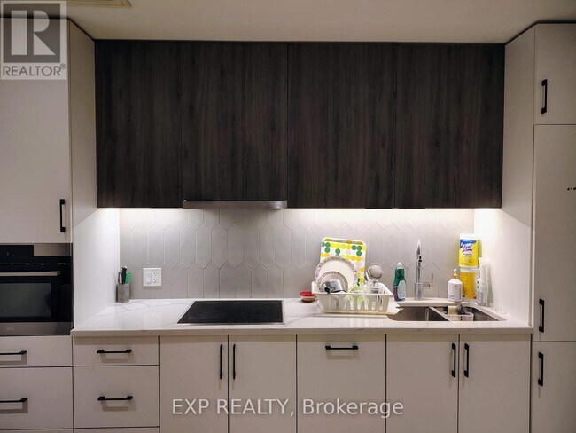 Photo - 741 King St W Unit 1505
