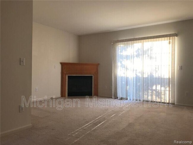 3107 Promenade Cir