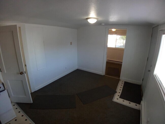 Photo - 612 N Arnold St