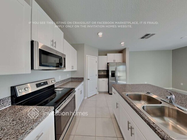 Photo - 7125 Amelia Cove Ct