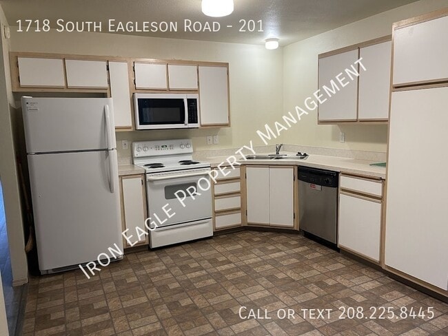 Photo - 1718 S Eagleson Rd