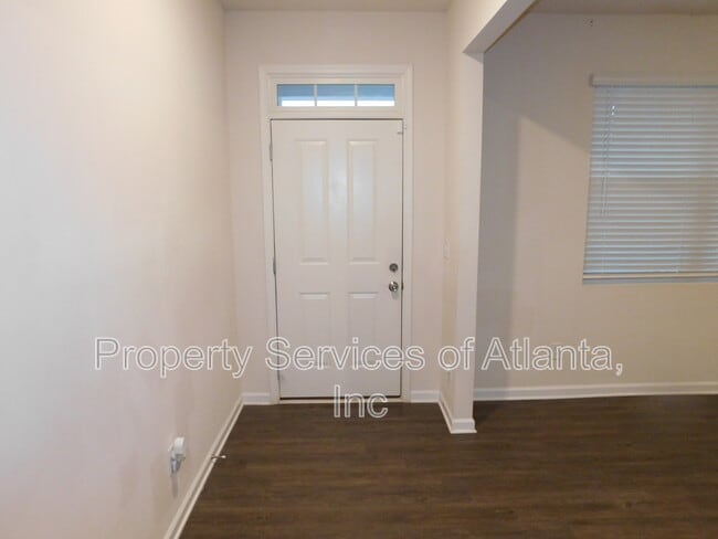 Photo - 519 Springer Pkwy