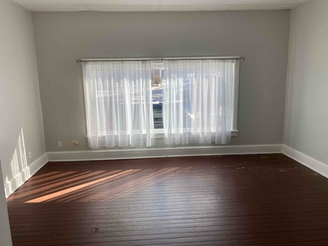 Photo - 229 Burns Ave