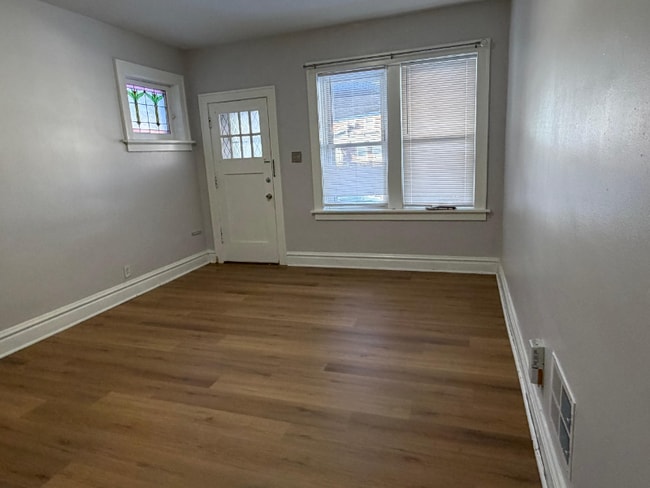 Photo - 5044 Mardel Ave Unidad 1F