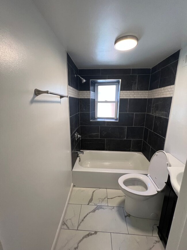 Photo - 348 Oakland Ave Unit 348 oakland ave  #2