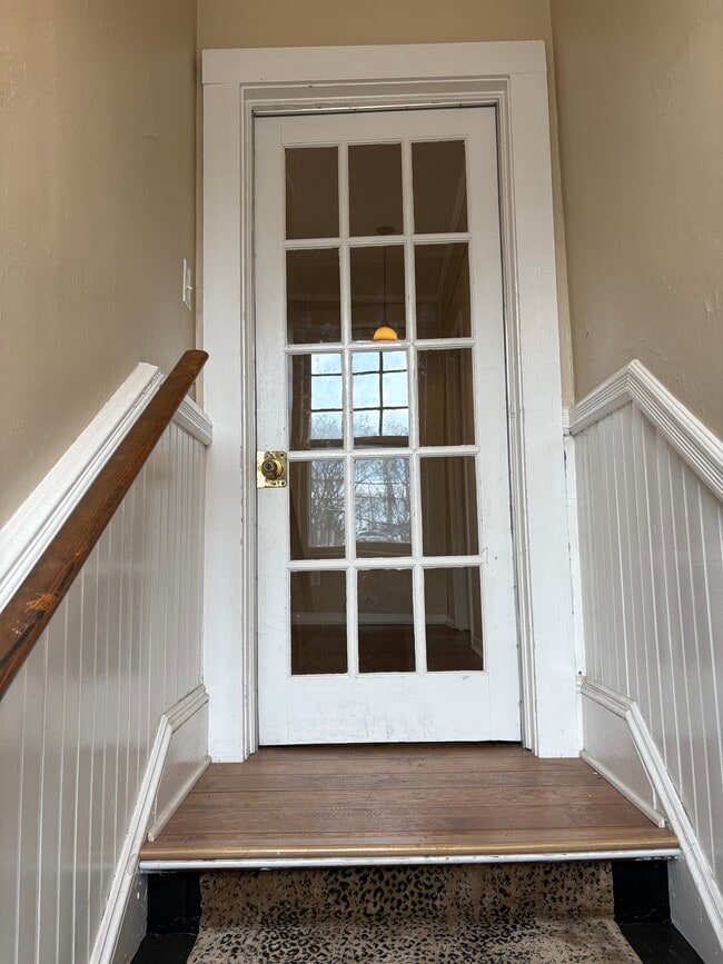 door to apt. at top of steps - 664 W 2nd St