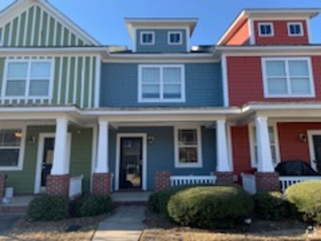 Building Photo - 2 Bedroom, 2.5 Bath Available in Hampton F... Rental