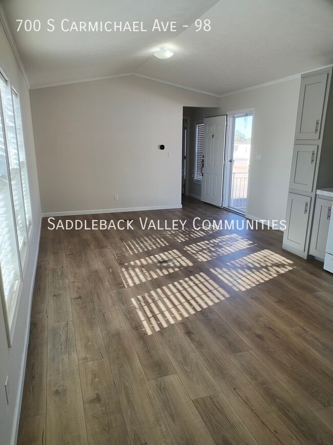 Photo - 700 S Carmichael Ave