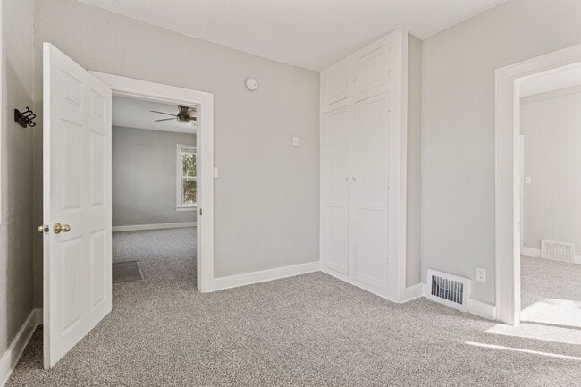 Photo - 3754 S Delaware St Unit 3754 (Front)