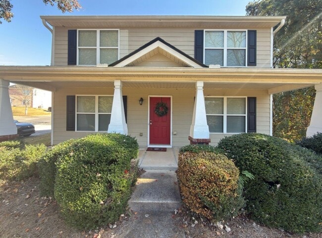 Building Photo - BRIDGEWATER HOME! PRE-LEASING FOR AUGUST 2...