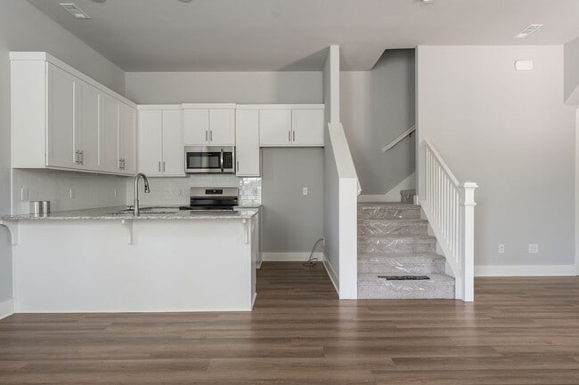 Photo - New 3 BR/3.5 BA home in Willow Bend