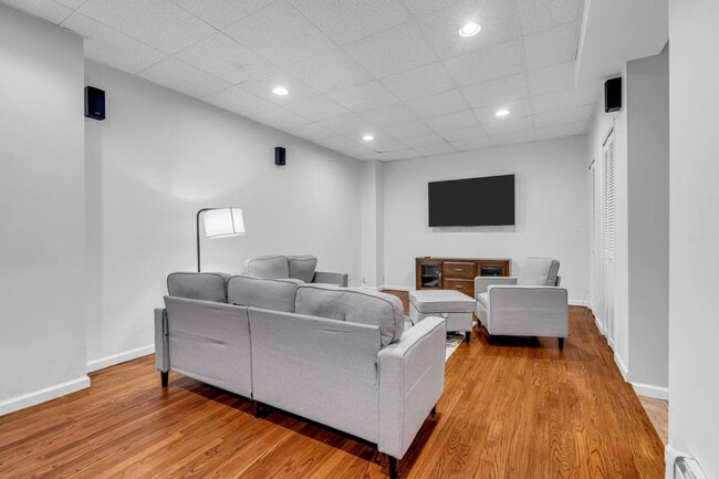 Photo - 6 Buchanan Ln Unidad ID1328124P