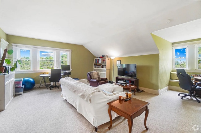Building Photo - 345 McAlpin Ave Unit 3 Rental