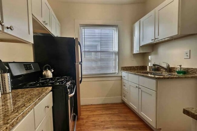 Photo - 2586 N Cramer St Unidad Lower