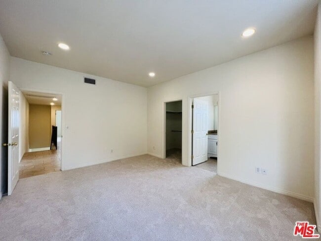 Photo - 520 Columbia Ave