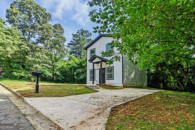 Photo - 115 Emily St
