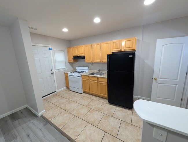 Photo - 1100 Steelton Ave