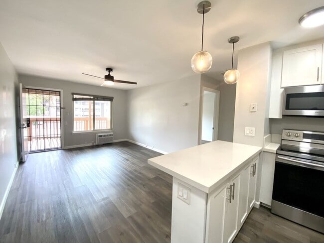 Photo - 1 Bedroom, 1 Bathroom condo in Friars Pointe HOA