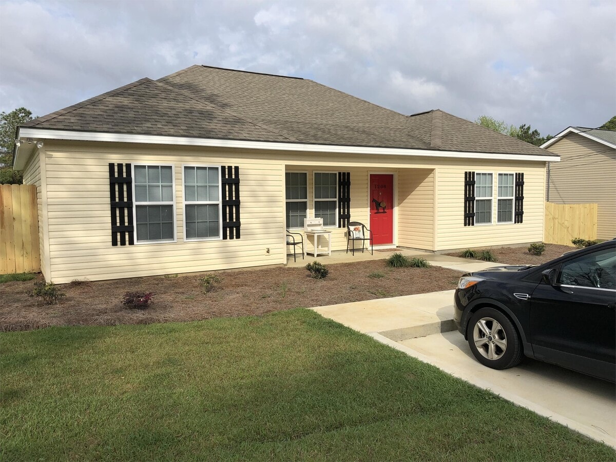 Photo - 1208 Westover Rd