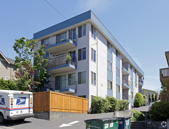 Phinney Heights Apartments - Phinney Heights Apartments