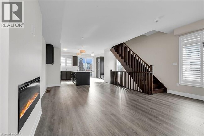 Photo - 2 Waterview Ln