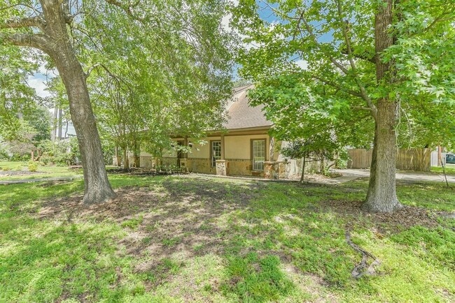 Photo - 28902 Twisted Oak Dr