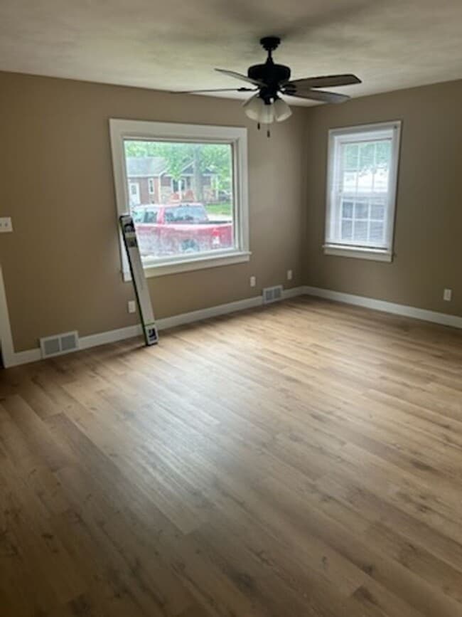 Photo - 3137 S 2nd St