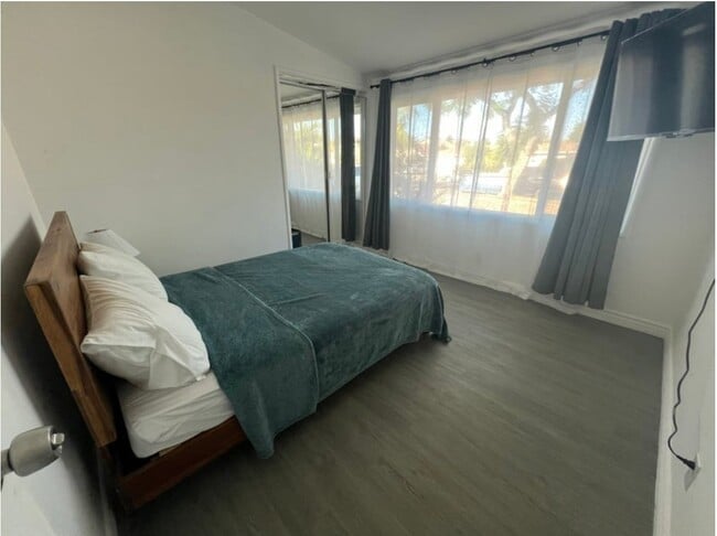 11941 S Della Ln Unidad Main