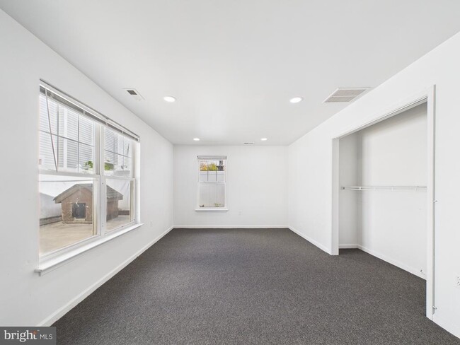 Photo - 3951 Aspen St