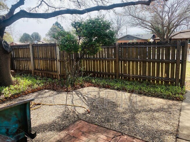 Photo - 4710 64th St