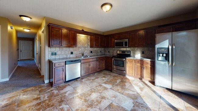 Building Photo - 6123-6125 Pinto Lane Unit 6123 Pinto
