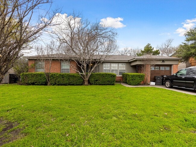 Photo - 4016 Acacia St