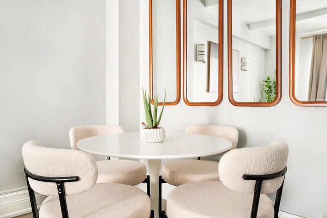 Photo - 234 W 73rd St Unidad ID1029831P