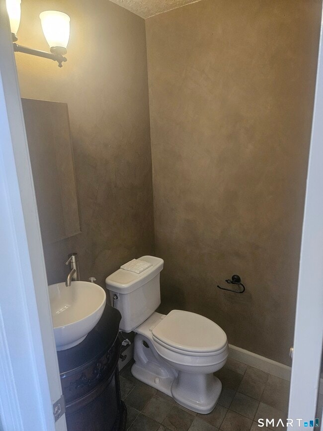 Photo - 63 Webb St Unit 11