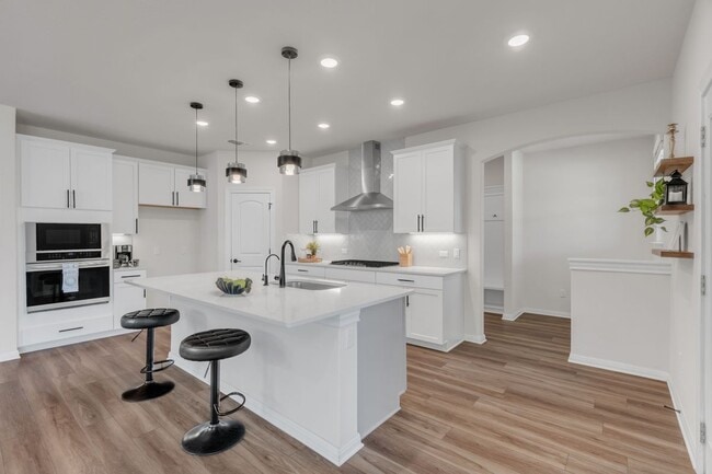 Photo - 201 Bella Luna Way