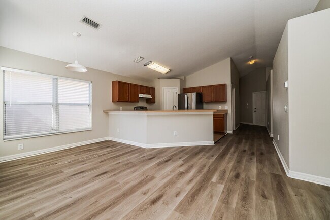 Photo - 7862 Bristol Park Dr