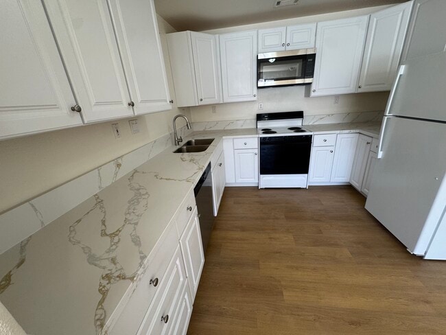 Photo - 1830 Pershing Ave