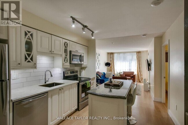 Photo - 20 Blue Jays Way Unit 509