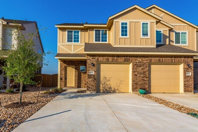 Photo - 401 White Steppe Way