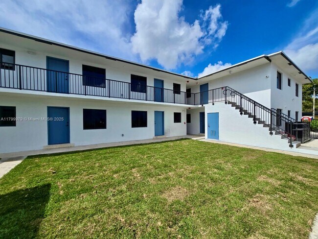 Photo - 180 NE 57th St Apartment Unit 12