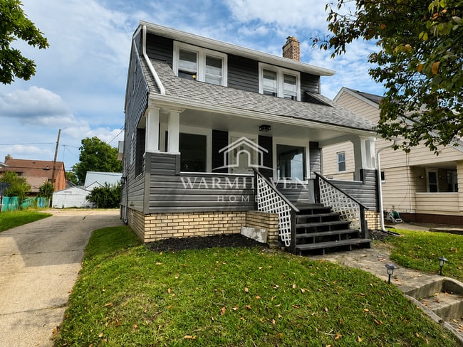 Building Photo - 1203 N Main St