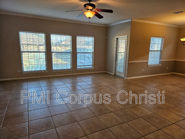 Photo - 2337 Handlin Dr
