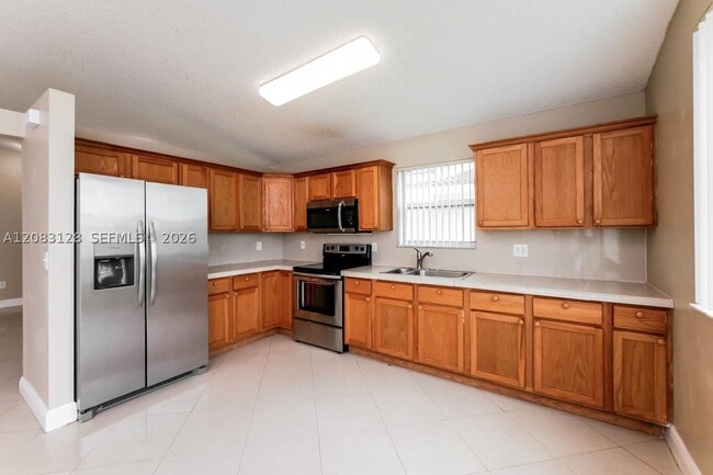 Photo - 1544 NW 158th Ave