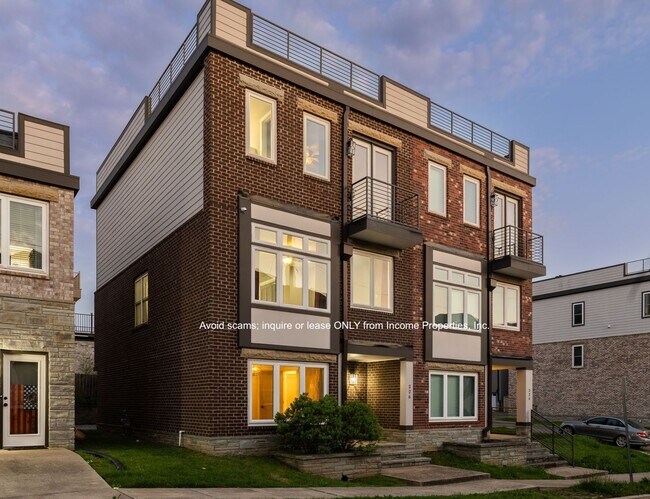 Photo - 226 22nd St