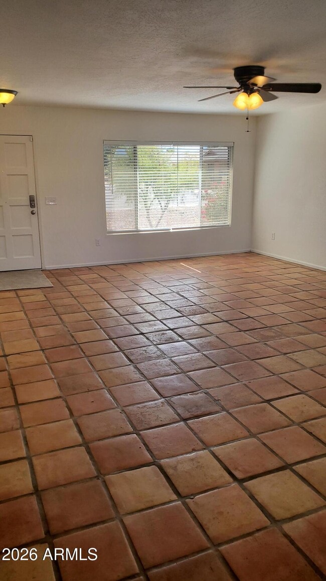 Photo - 1134 W Hermosa Dr