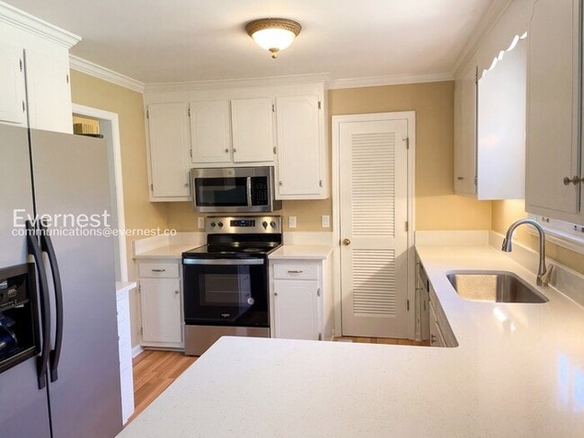 Photo - 1203 Countryside Dr