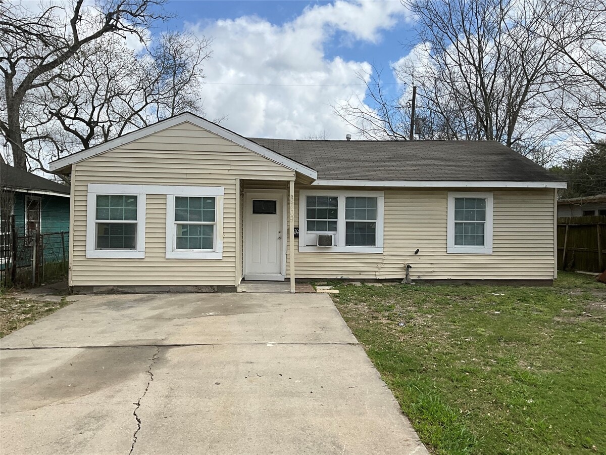 Photo - 6709 Kassarine Pass