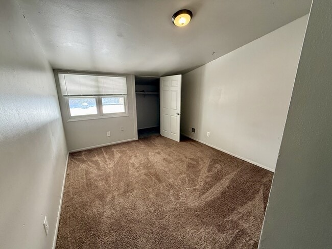 Photo - 8970 N 95th St