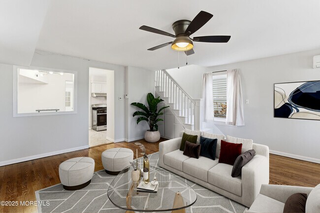 Photo - 203 Shore Dr